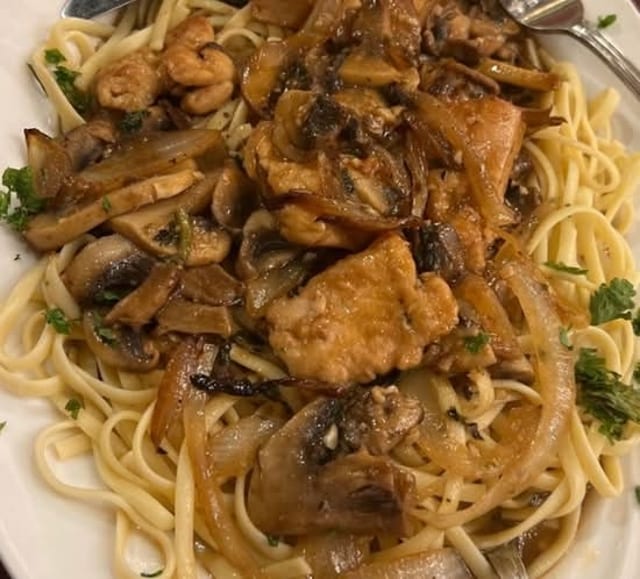 CHICKEN MARSALA.